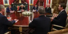Ucraina, Witkoff e Kushner arrivati a Kiev. La Casa Bianca: &ldquo;Discussi piani concreti con Putin&rdquo; &ndash; La diretta