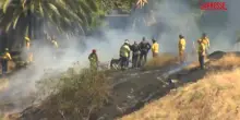 California, incidente aereo a Fresno: due bambini morti. Le immagini del luogo dello schianto