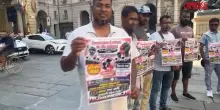 13enne molestata a Torino, presidio di solidariet&agrave; della comunit&agrave; bengalese