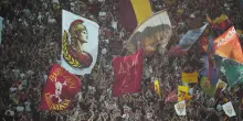 Saluto romano in Curva Sud, identificati 14 tifosi della Roma