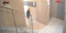 Napoli, anziane rapinate in ascensore: 35enne fermato dai Carabinieri
