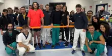 Paralisi, 4 persone con lesione midollare completa tornano a camminare