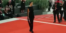 Mostra Cinema Venezia 2026, Irina Shayk e Meryem Saida infiammano il red carpet