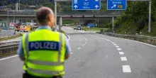 Svizzera, grave incidente di un bus turistico: ci sono morti e feriti