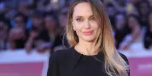 Angelina Jolie: &ldquo;Passer&ograve; pi&ugrave; tempo fuori dagli Usa. Vorrei una vita da nomade&rdquo;