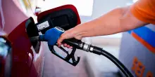 Carburanti, nuovi prezzi record per benzina e diesel