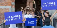 Milano, Roberto Bolle alla marcia ON Dance al Castello Sforzesco