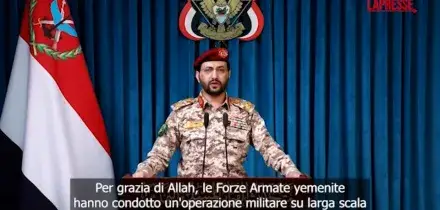 Yemen, Houthi: &ldquo;Colpiti obiettivi militari in Arabia Saudita&rdquo;