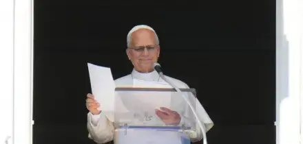 Papa Leone XIV compie oggi 71 anni, gli auguri di Meloni e del mondo politico