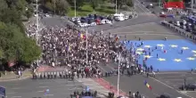 Romania, a Bucarest in piazza gli agricoltori: pesanti scontri con la polizia