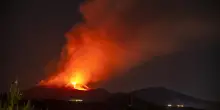 Aeroporto Catania oggi chiuso per eruzione Etna: cosa fare per i rimborsi