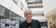 Roberto Vecchioni-Geronimo La Russa, il cantautore rinviato a giudizio per diffamazione