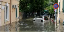 Maltempo a Roma, gli allagamenti dopo il nubifragio: le foto