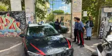 Roma, studente accoltella insegnante in scuola media