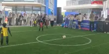 Cina, a Nanning i robot si sfidano sui campi da calcio