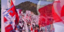 A Pontida le due anime della Lega: tra i militanti del Carroccio c&egrave; chi inneggia a Salvini e chi a Romeo e Fontana