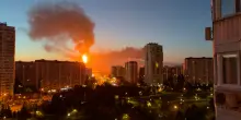 Ucraina, raid su Mosca: 2 morti. Colpita una raffineria