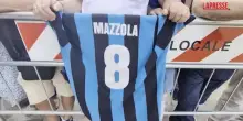 Funerali Sandro Mazzola, il popolo nerazzurro davanti a SantAmbrogio