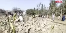 Afghanistan, raid aerei del Pakistan: i danni dopo lattacco