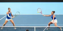Billie Jean King Cup 2026, l&rsquo;Italia soffre ma batte la Cina 2-1: le azzurre volano in semifinale