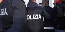 Migranti, la polizia rimpatria 58 cittadini nigeriani