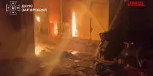 Ucraina, raid russi su Zaporizhzhia e Kharkiv: almeno due morti