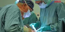 Genova, a 5 anni rischia la vita e l&rsquo;uso di braccia e gambe: salvata al Gaslini