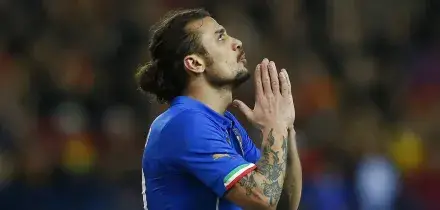 Daniel Osvaldo ricoverato in terapia intensiva: migliorano le condizioni