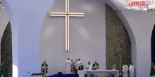 Il Papa a Lourdes, i fedeli: "E una gioia immensa"