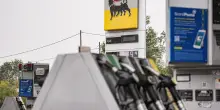 Carburanti, Ip segue Eni: prezzi calmierati. Meloni: &ldquo;Segnale importante&rdquo;