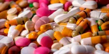 Farmaci accessibili in Italia, dopo anni di crescita la redditivit&agrave; rallenta