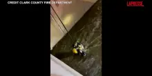 Las Vegas, il salvataggio di un uomo caduto in un tunnel di drenaggio