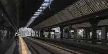 Sciopero generale 2 ottobre 2026: oggi possibili disagi per treni, scuola e sanit&agrave;: orari e settori coinvolti