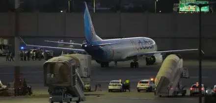 Volo FlyDubai, identificato il pilota FlyDubai: sui social pubblicava video di matrice terrorista