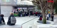 Francia, studenti in protesta: scuole ancora bloccate a Parigi e in altre citt&agrave;