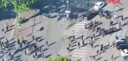 Scontri Torino-Juventus, blitz della polizia: misure cautelari per 22 ultras