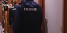 Torino, trovato morto in casa: arrestati ex moglie e il suo nuovo compagno