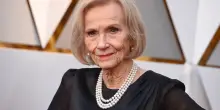 &Egrave; morta Eva Marie Saint, la star di &lsquo;Intrigo internazionale&rsquo; aveva 102 anni