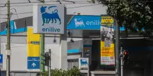 Carburanti, Eni diminuisce ancora il prezzo del gasolio: torna a 2,19 euro/litro