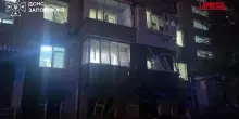 Ucraina, raid russo su Zaporizhzhia fa vittime e feriti: le immagini dei soccorsi