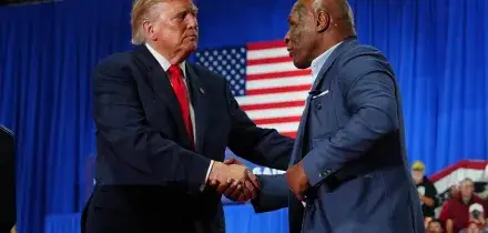 Usa, Trump al comizio di Syracuse con Mike Tyson