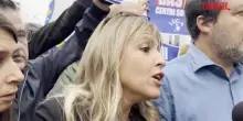 Milano, contestazione del Lambretta: salta la visita di Salvini e Sardone alle case popolari