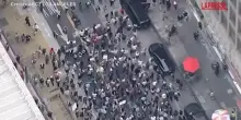 Los Angeles, corteo pro Palestina sfila per le vie della metropoli