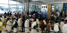 Riad, nuovo attacco all&rsquo;aeroporto: un morto e 11 feriti