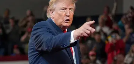 Ucraina, Trump annuncia una &ldquo;tregua energetica&rdquo; con la Russia e minaccia lo stop delle armi a Kiev