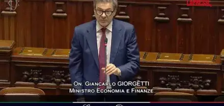 Dpfp, Giorgetti: "Nuvole allorizzonte ma manteniamo rotta stabilit&agrave;"
