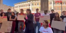 Studenti in piazza a Roma, Schlein: "Serve un piano nazionale per le case popolari e una legge sugli affitti brevi"