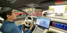 Salone dellauto di Parigi, su strada con la Denza Z9 GT che guida quasi da sola