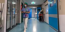 Neonato abbandonato a Milano, Bertolaso: &ldquo;Sta bene&rdquo;