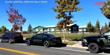 Usa, sparatoria in una scuola elementare in Oregon: le immagini dal luogo della tragedia